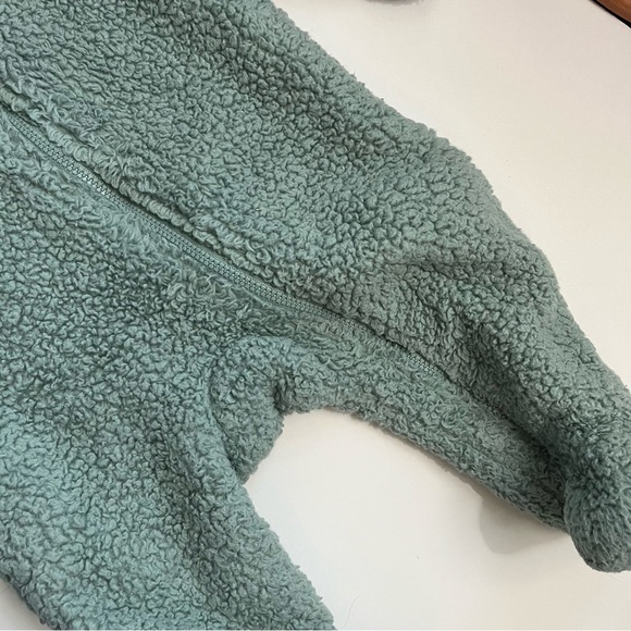 Carter's • Baby 3 Months Hooded Sherpa Bunting Pram - Green - Picture 3 of 6